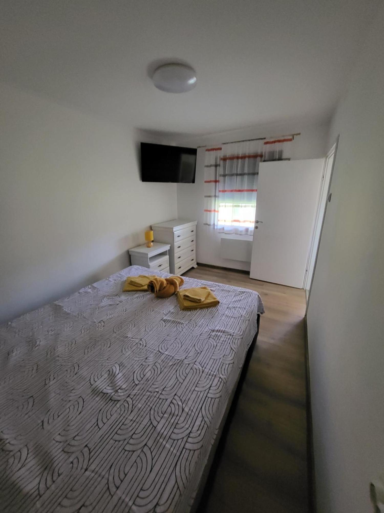 Holiday home Dvor *
